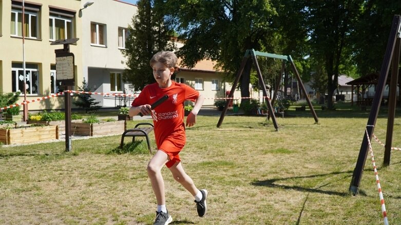  Biegowe sztafety w okazji Dnia Dziecka w Siódemce 