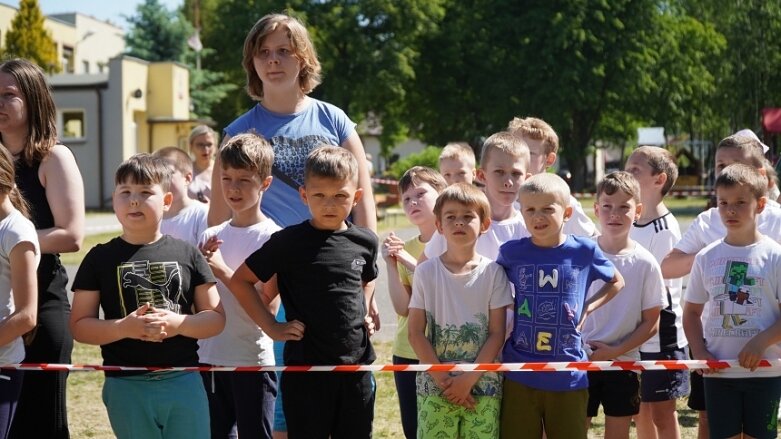  Biegowe sztafety w okazji Dnia Dziecka w Siódemce 