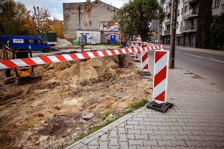  Budowa parkingu przy ulicy Jagiellońskiej. Zobacz postępy robót 