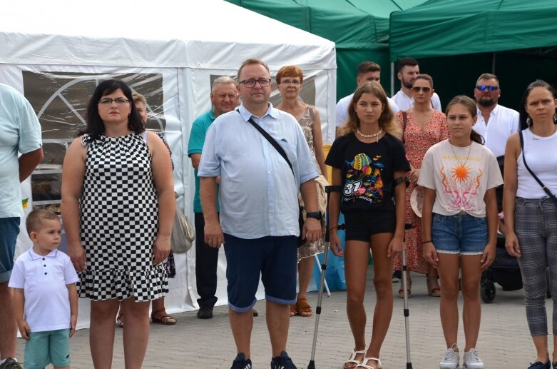  Burmistrz Jeżowa na dożynki wjechał wierzchem 