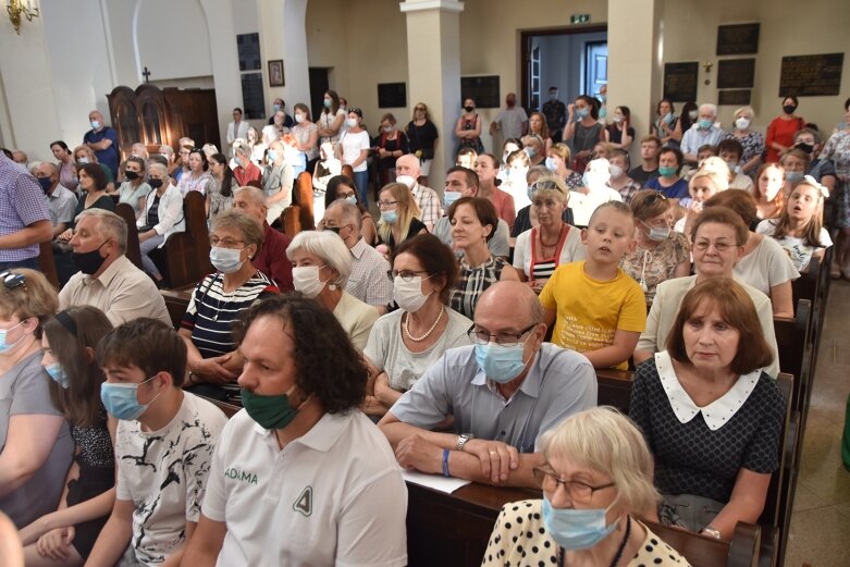  Było dostojnie, pięknie. Szczególny koncert w Garnizonie 