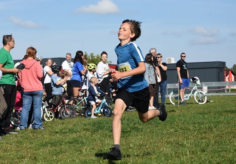  Cross Triathlon Skierniewice, zwycięstwo Mateusza Matusiaka  