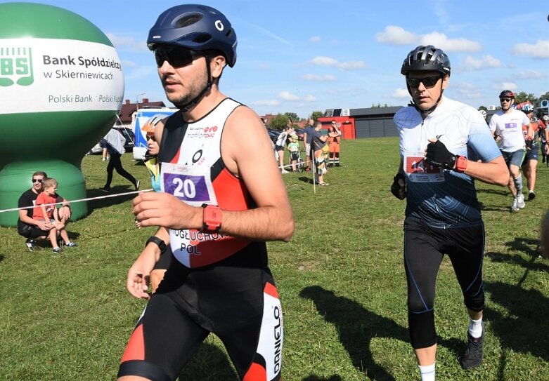  Cross Triathlon Skierniewice, zwycięstwo Mateusza Matusiaka  