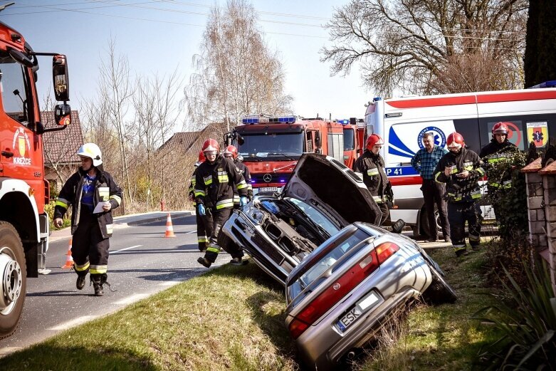  Czołowe zderzenie w Krężcach 