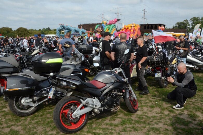  Do Skierniewic przyjechali motocykliści z całej Polski 