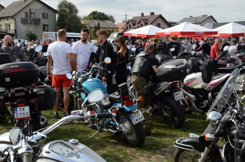  Do Skierniewic przyjechali motocykliści z całej Polski 