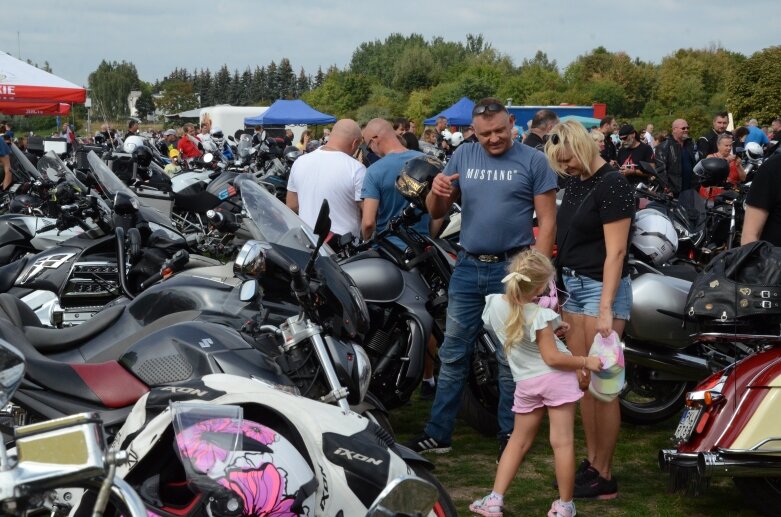  Do Skierniewic przyjechali motocykliści z całej Polski 