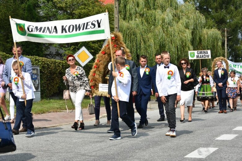  Dożynki 2021: gminny folklor w Zagrodzie Ludowej [ZDJĘCIA] 