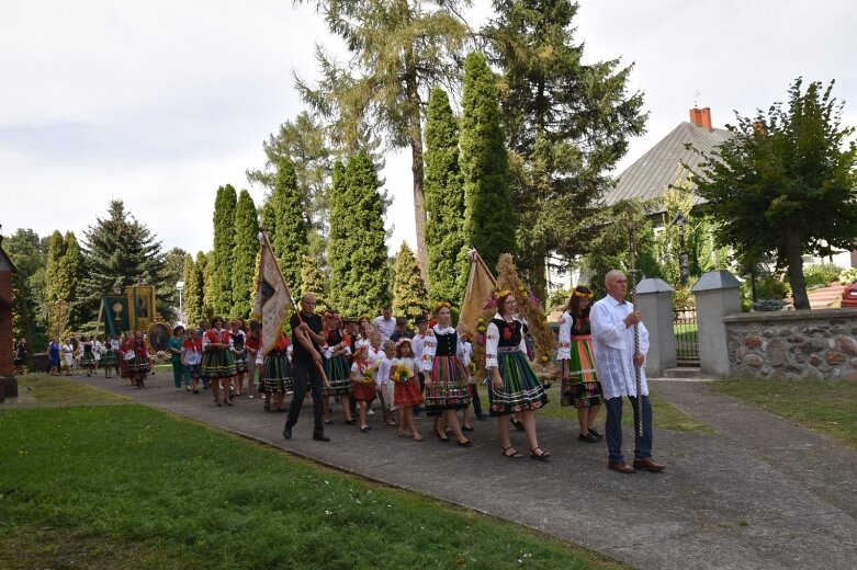  Dożynki gminno-parafialne w Godzianowie 