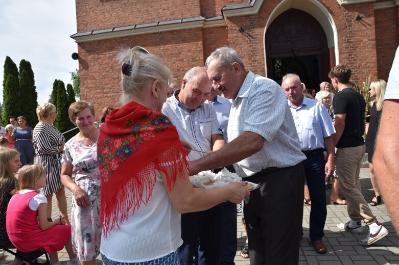  Dożynki gminno-parafialne w Godzianowie 