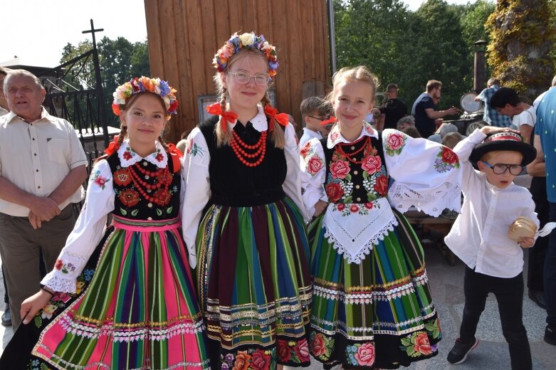  Dożynki gminno-parafialne w Słupi 