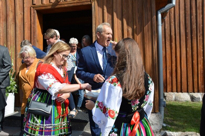  Dożynkowego chleba i miodu starczyło dla wszystkich  