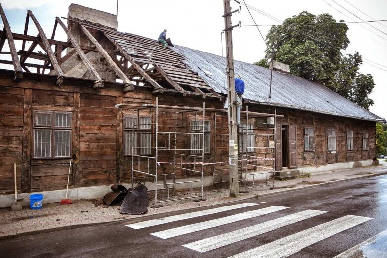  Drewniak Konstancji Gładkowskiej stracił dach 