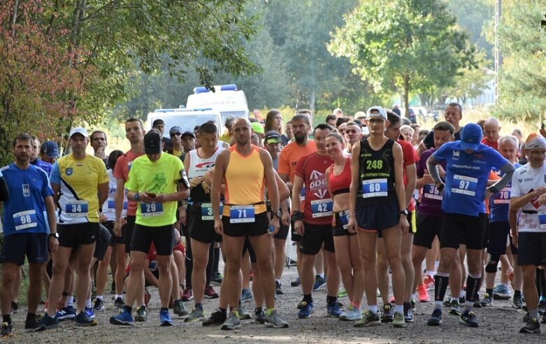  Drugi Porankowy Półmaraton Leśny 