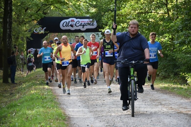  Drugi Porankowy Półmaraton Leśny 