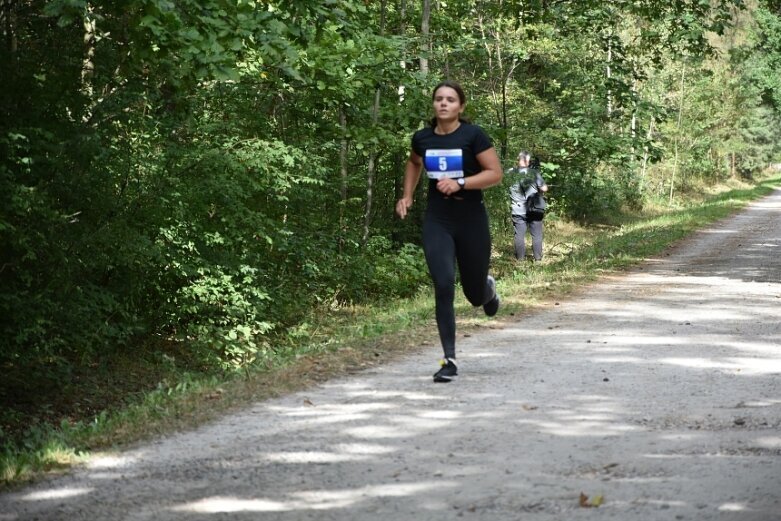  Drugi Porankowy Półmaraton Leśny 