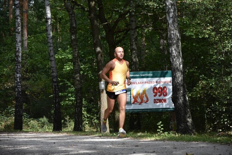  Drugi Porankowy Półmaraton Leśny 