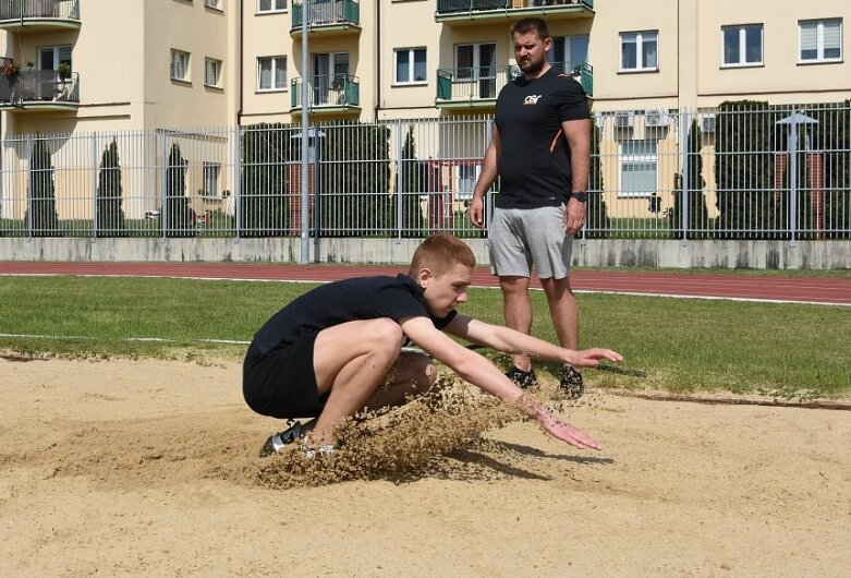  Drużynowa lekka atletyka na stadionie przy ulicy Tetmajera 