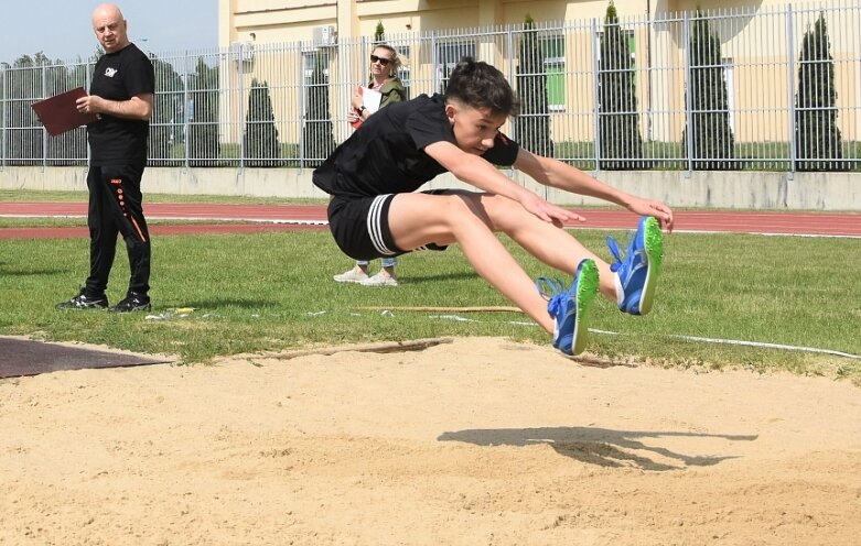  Drużynowa lekka atletyka na stadionie przy ulicy Tetmajera 