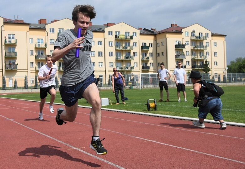  Drużynowa lekka atletyka na stadionie przy ulicy Tetmajera 