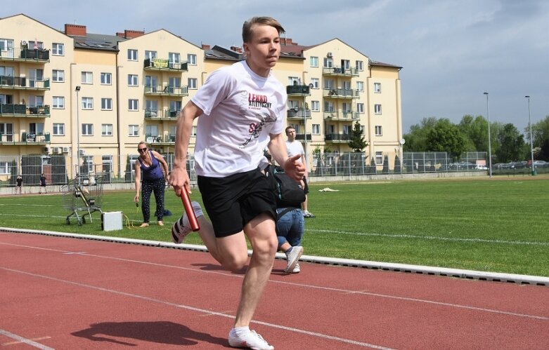  Drużynowa lekka atletyka na stadionie przy ulicy Tetmajera 