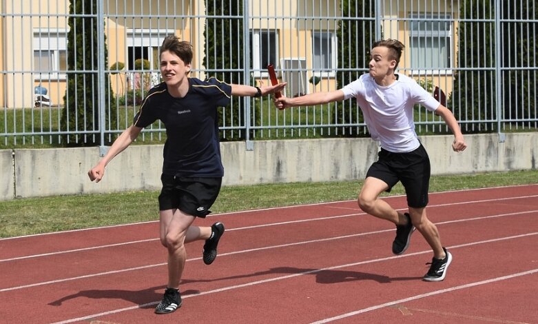  Drużynowa lekka atletyka na stadionie przy ulicy Tetmajera 