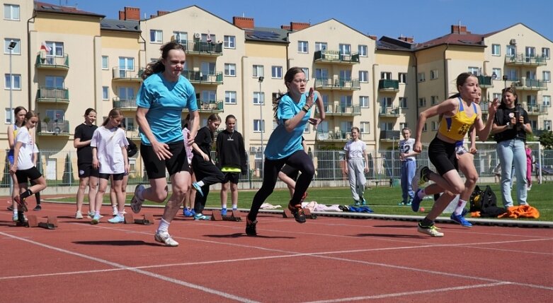  Dwójka i Piątka najlepsze w czwórboju lekkoatletycznym 