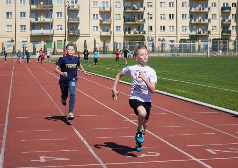  Dwójka i Piątka najlepsze w czwórboju lekkoatletycznym 