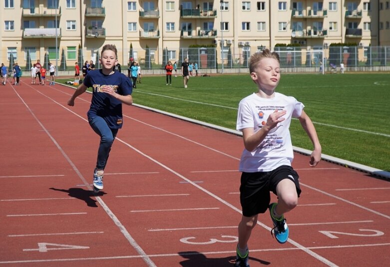  Dwójka i Piątka najlepsze w czwórboju lekkoatletycznym 