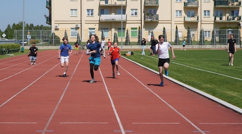  Dwójka i Piątka najlepsze w czwórboju lekkoatletycznym 