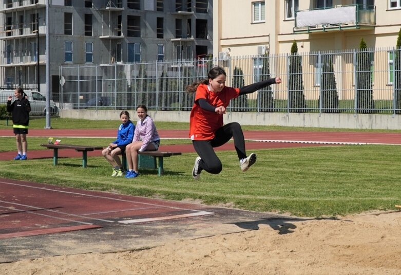  Dwójka i Piątka najlepsze w czwórboju lekkoatletycznym 