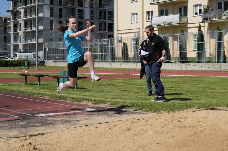  Dwójka i Piątka najlepsze w czwórboju lekkoatletycznym 