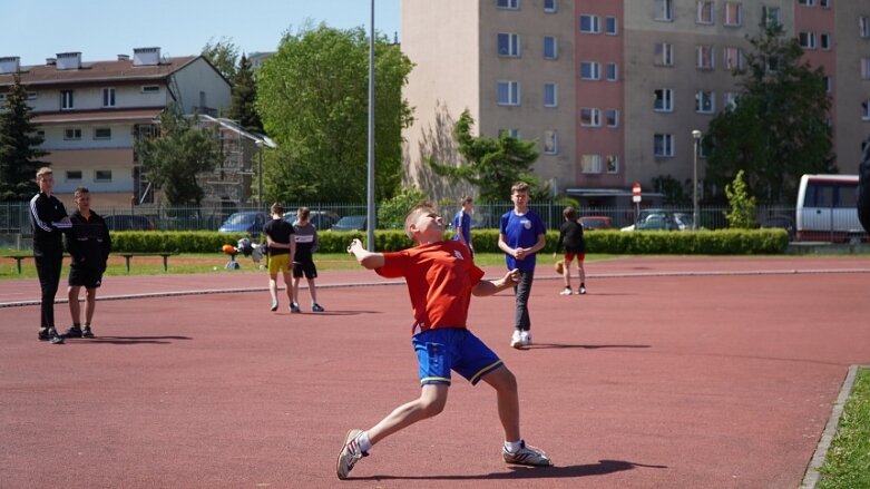  Dwójka i Piątka najlepsze w czwórboju lekkoatletycznym 