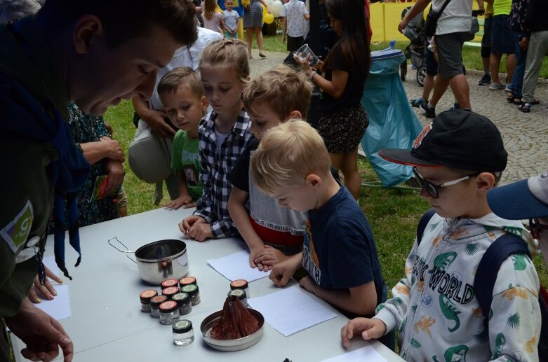  Dzień Dziecka w Skierniewicach: Park Miejski zaminił się w park jurajski 