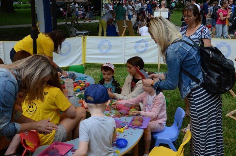  Dzień Dziecka w Skierniewicach: Park Miejski zaminił się w park jurajski 