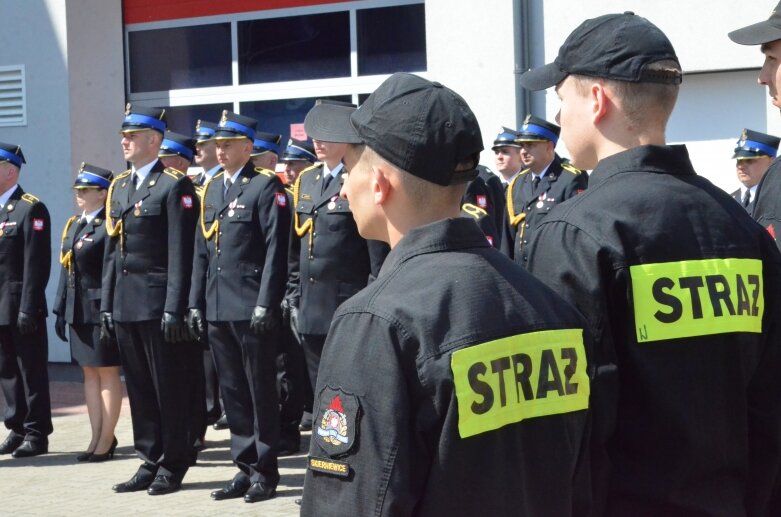  Dzień strażaka. Mundurowi odebrali medale i awanse 