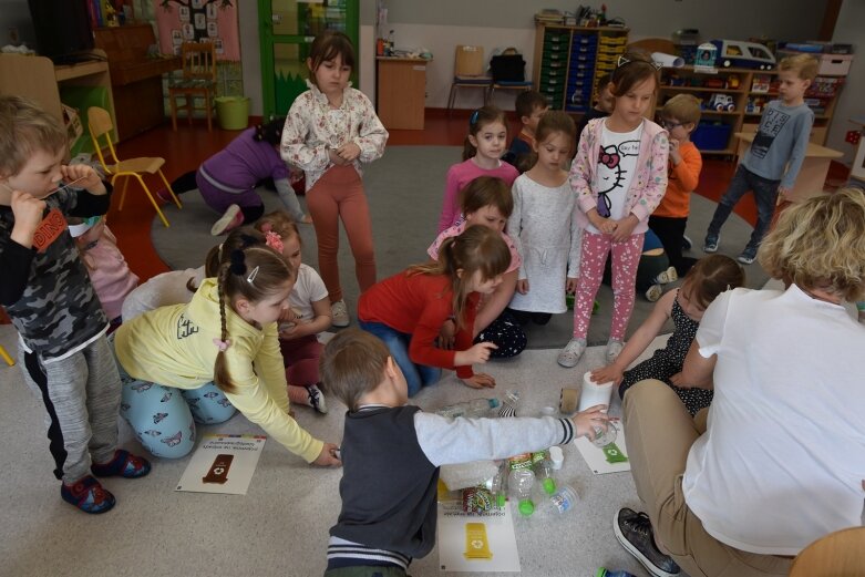  Dziś Dzień Ziemi! Eko-bohaterowie pospieszyli z pomocą naszej planecie 