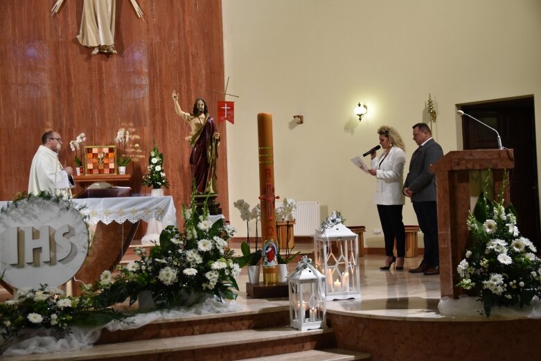  Dziś świętują jeden z ważniejszych dni w życiu. Uroczystość Pierwszej Komunii na Widoku 