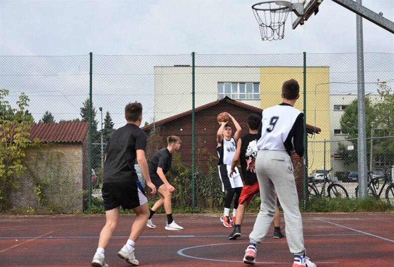  Ekonomik i Prus najlepsze pod koszami 