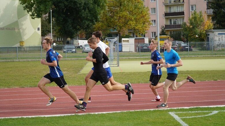  Ekonomik najlepszy w półfinale wojewódzkim lekkoatletycznej Licealiady 