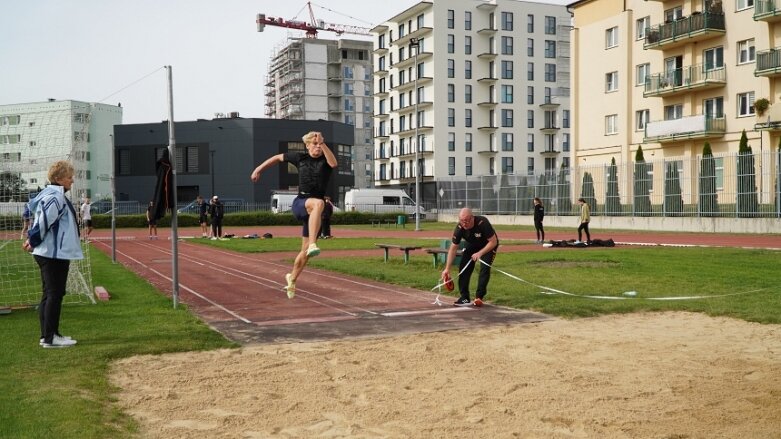  Ekonomik najlepszy w półfinale wojewódzkim lekkoatletycznej Licealiady 