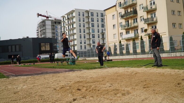  Ekonomik najlepszy w półfinale wojewódzkim lekkoatletycznej Licealiady 