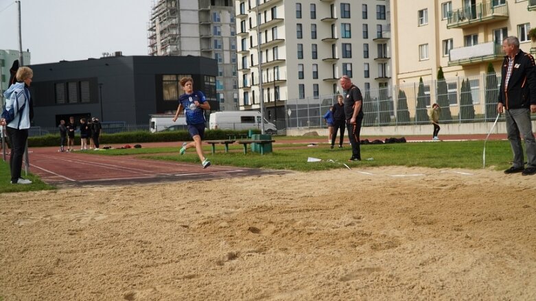  Ekonomik najlepszy w półfinale wojewódzkim lekkoatletycznej Licealiady 