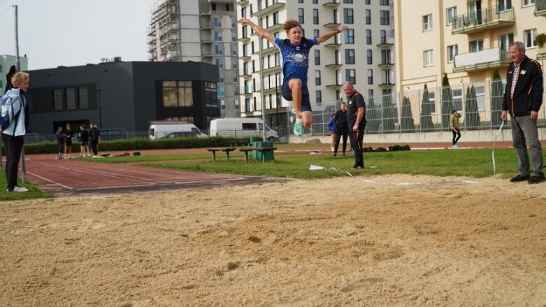  Ekonomik najlepszy w półfinale wojewódzkim lekkoatletycznej Licealiady 