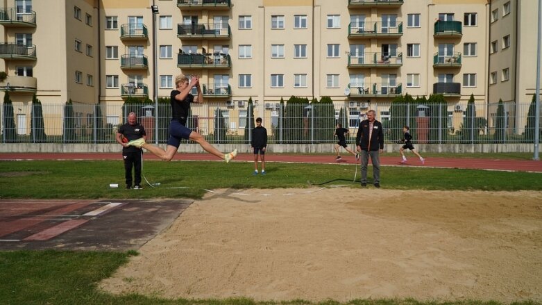  Ekonomik najlepszy w półfinale wojewódzkim lekkoatletycznej Licealiady 