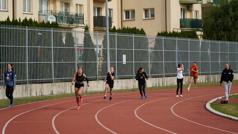  Ekonomik najlepszy w półfinale wojewódzkim lekkoatletycznej Licealiady 