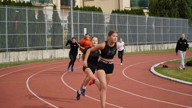  Ekonomik najlepszy w półfinale wojewódzkim lekkoatletycznej Licealiady 