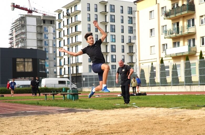  Ekonomik najlepszy w półfinale wojewódzkim lekkoatletycznej Licealiady 