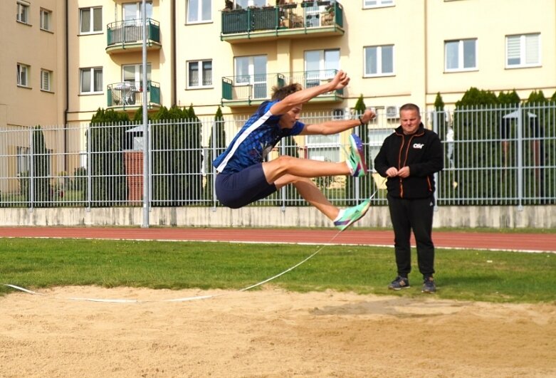  Ekonomik najlepszy w półfinale wojewódzkim lekkoatletycznej Licealiady 