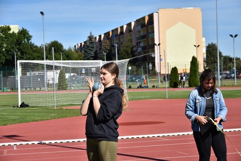  Ekonomik najlepszy w zawodach lekkoatletycznych 